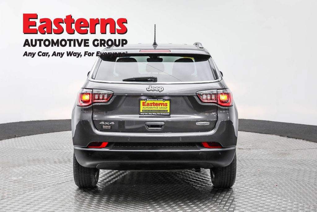 Used 2021 Jeep Compass Latitude w/ Driver Assistance Group image 6