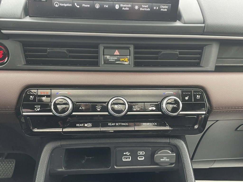 Used 2025 Honda Pilot Elite image 43