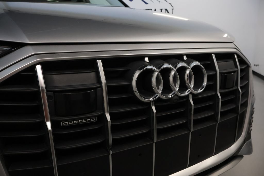 Used 2022 Audi Q7 3.0T Premium Plus w/ Premium Plus Package AWD/4WD image 9