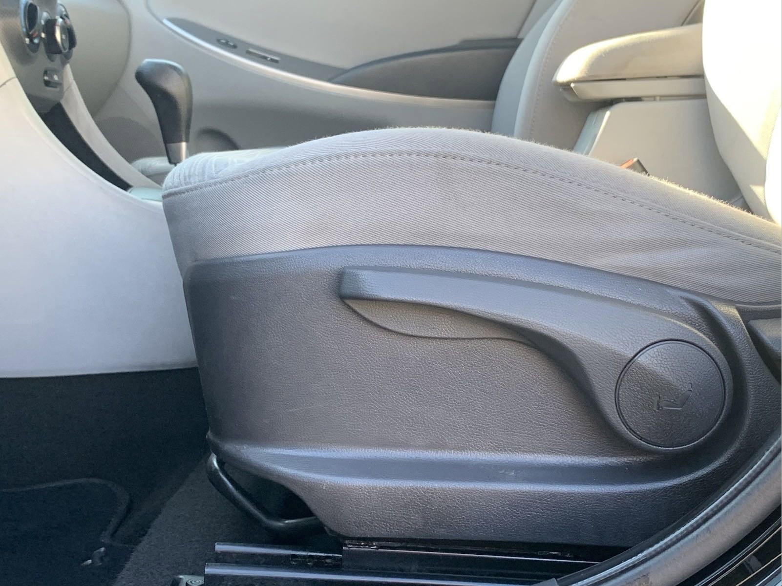 Used 2017 Hyundai Accent Value Edition image 14