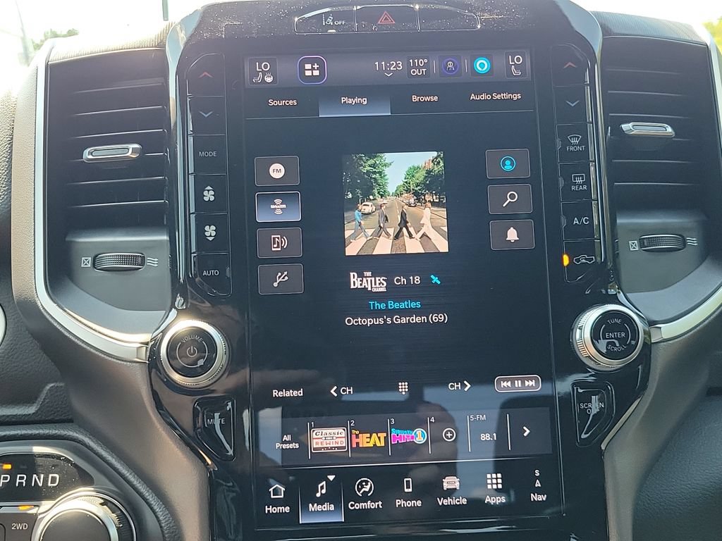 New 2026 RAM 1500 Big Horn AWD/4WD image 17