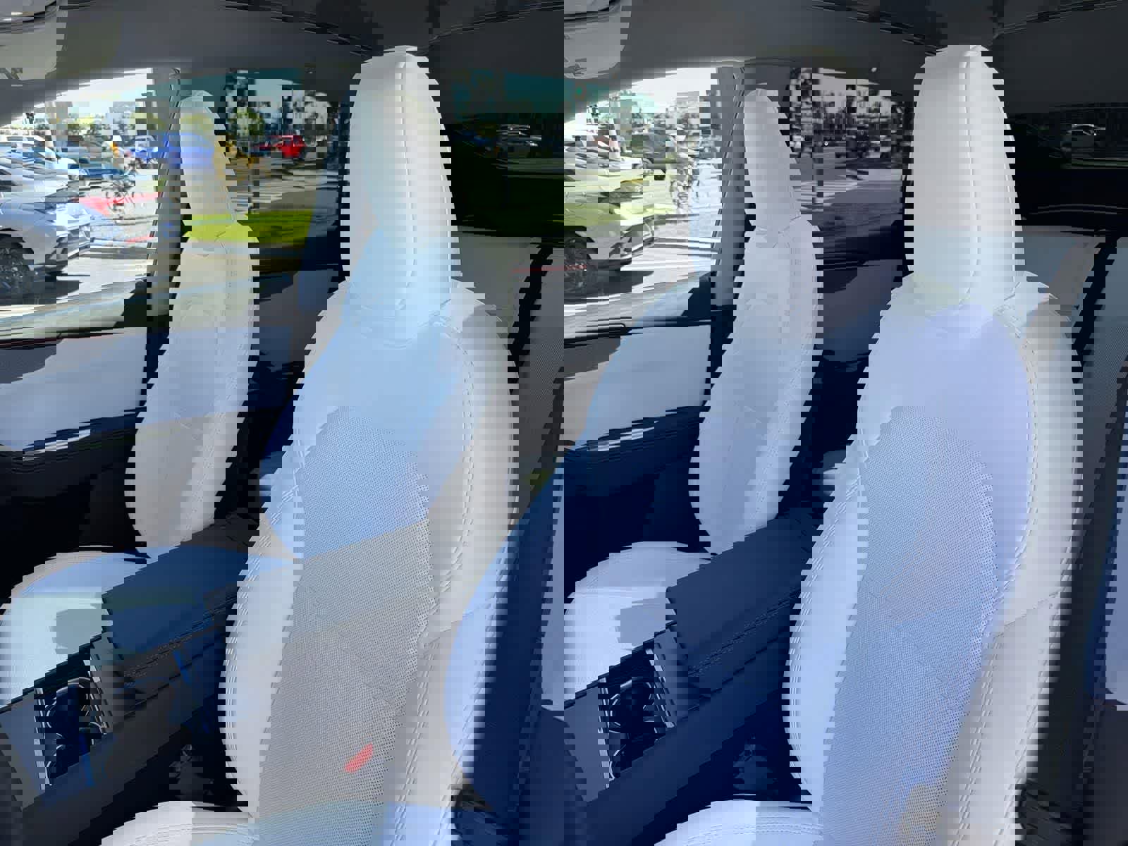 Used 2026 Tesla Model Y AWD image 27