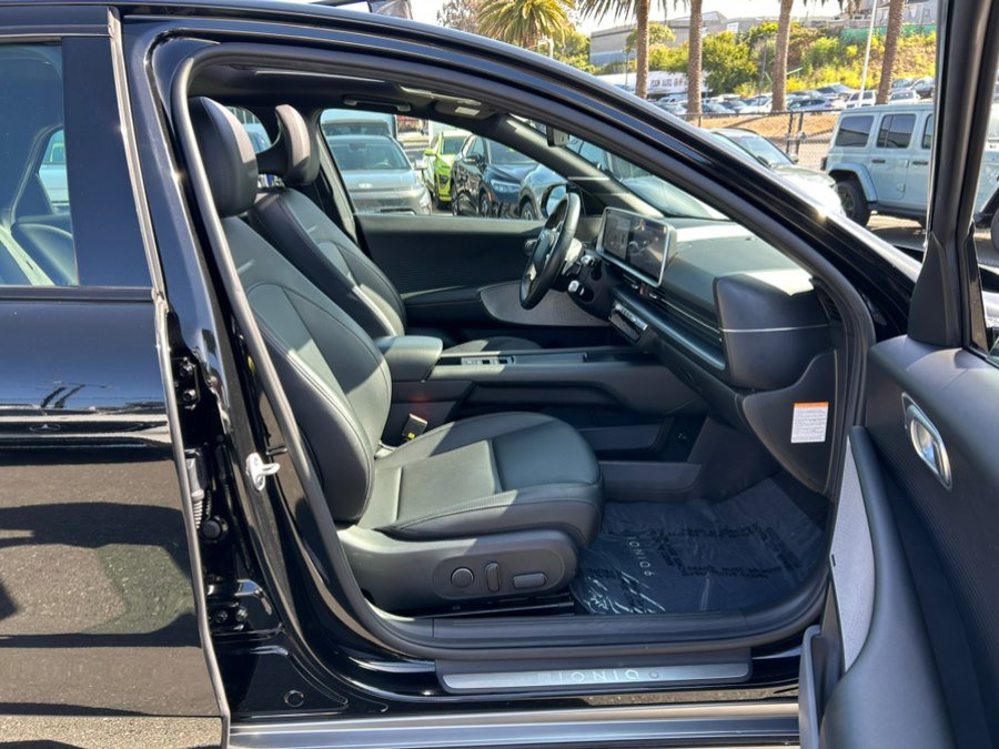 Used 2023 Hyundai Ioniq 6 Limited RWD image 43