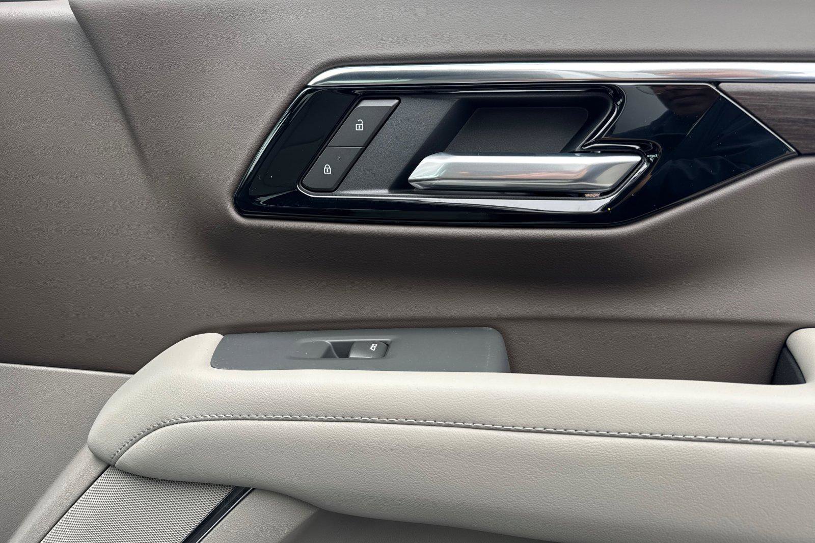 New 2026 Chevrolet Tahoe LT w/ Comfort Package image 24