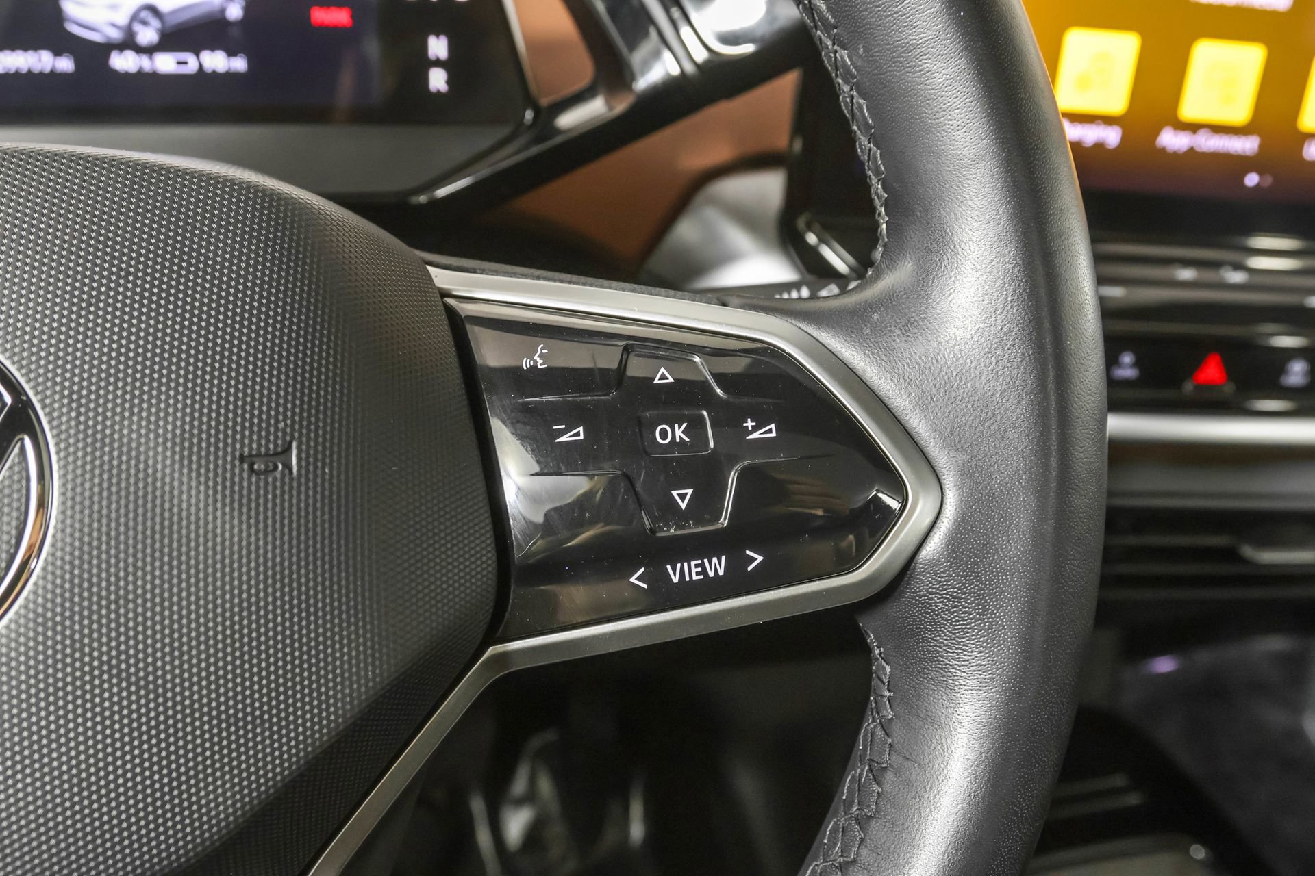 Used 2021 Volkswagen ID.4 Pro S image 32