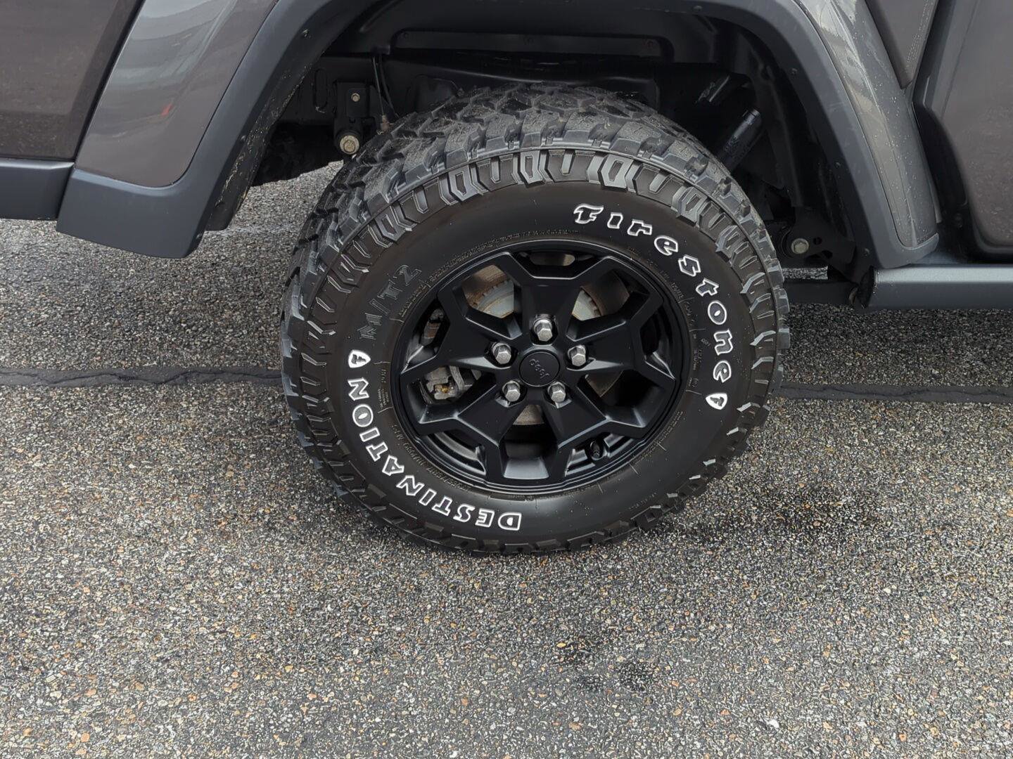 Used 2022 Jeep Gladiator Willys image 7