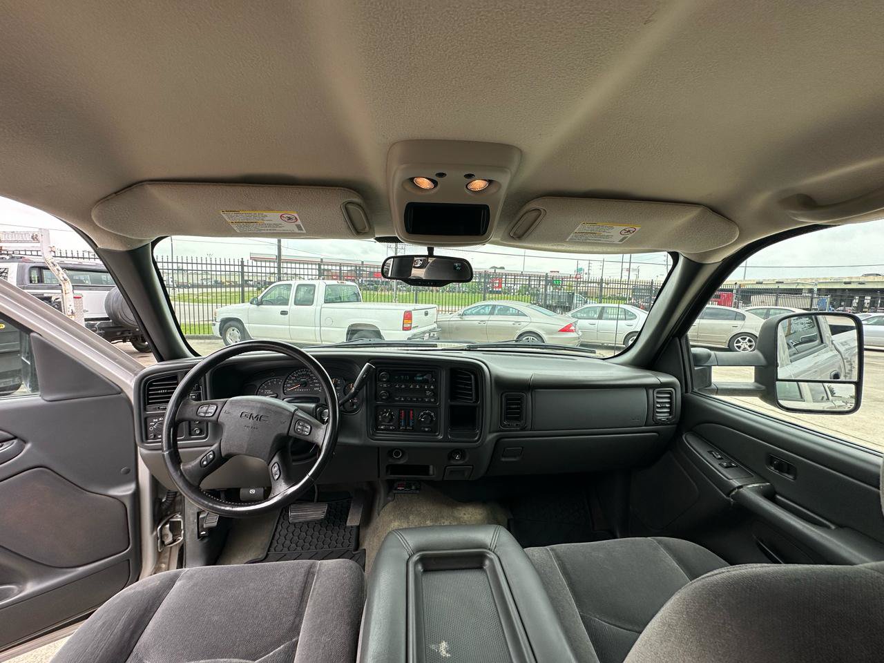 Used 2006 GMC Sierra 2500 SLE AWD/4WD image 29
