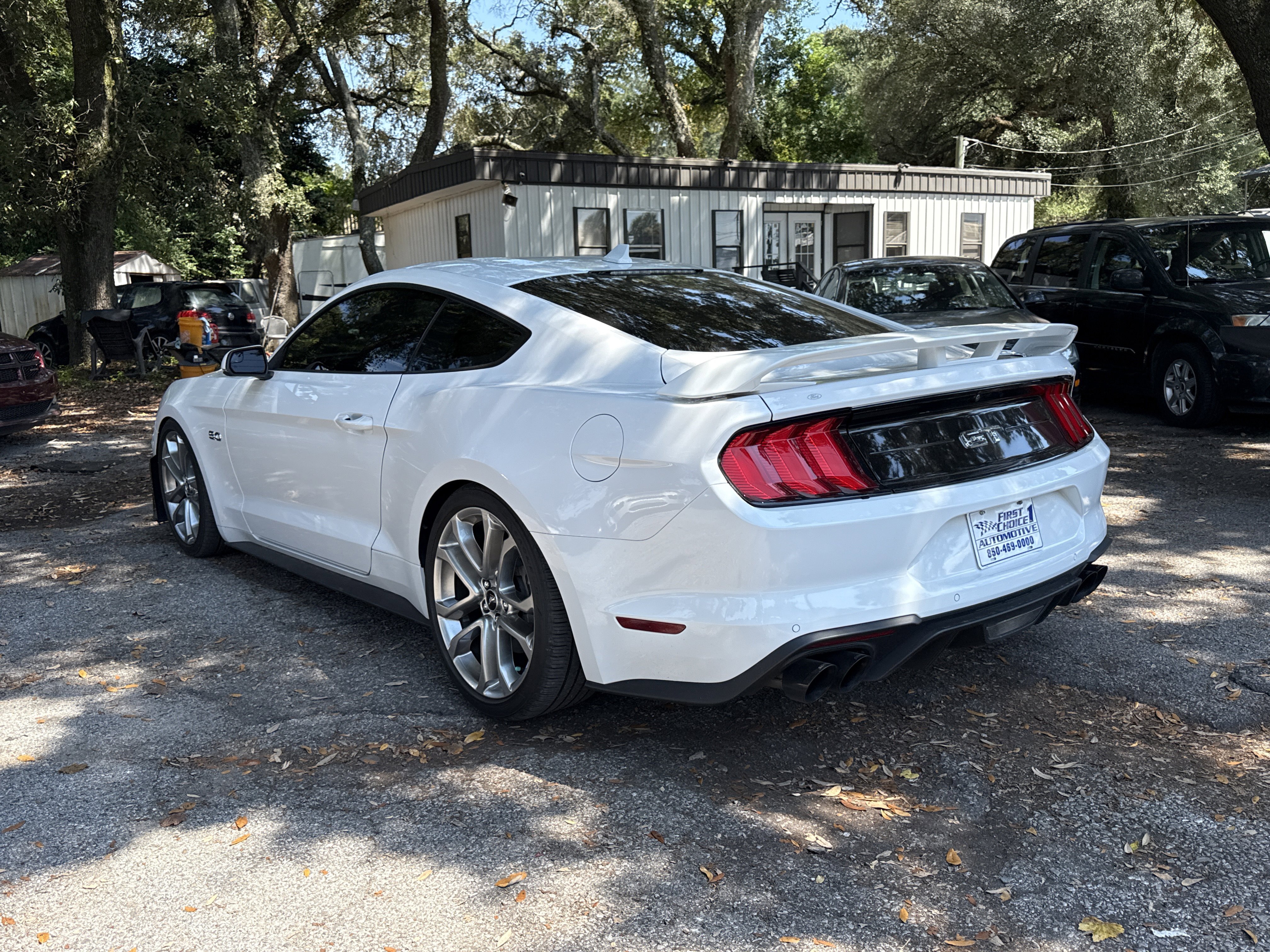 Used 2020 Ford Mustang GT Premium image 3
