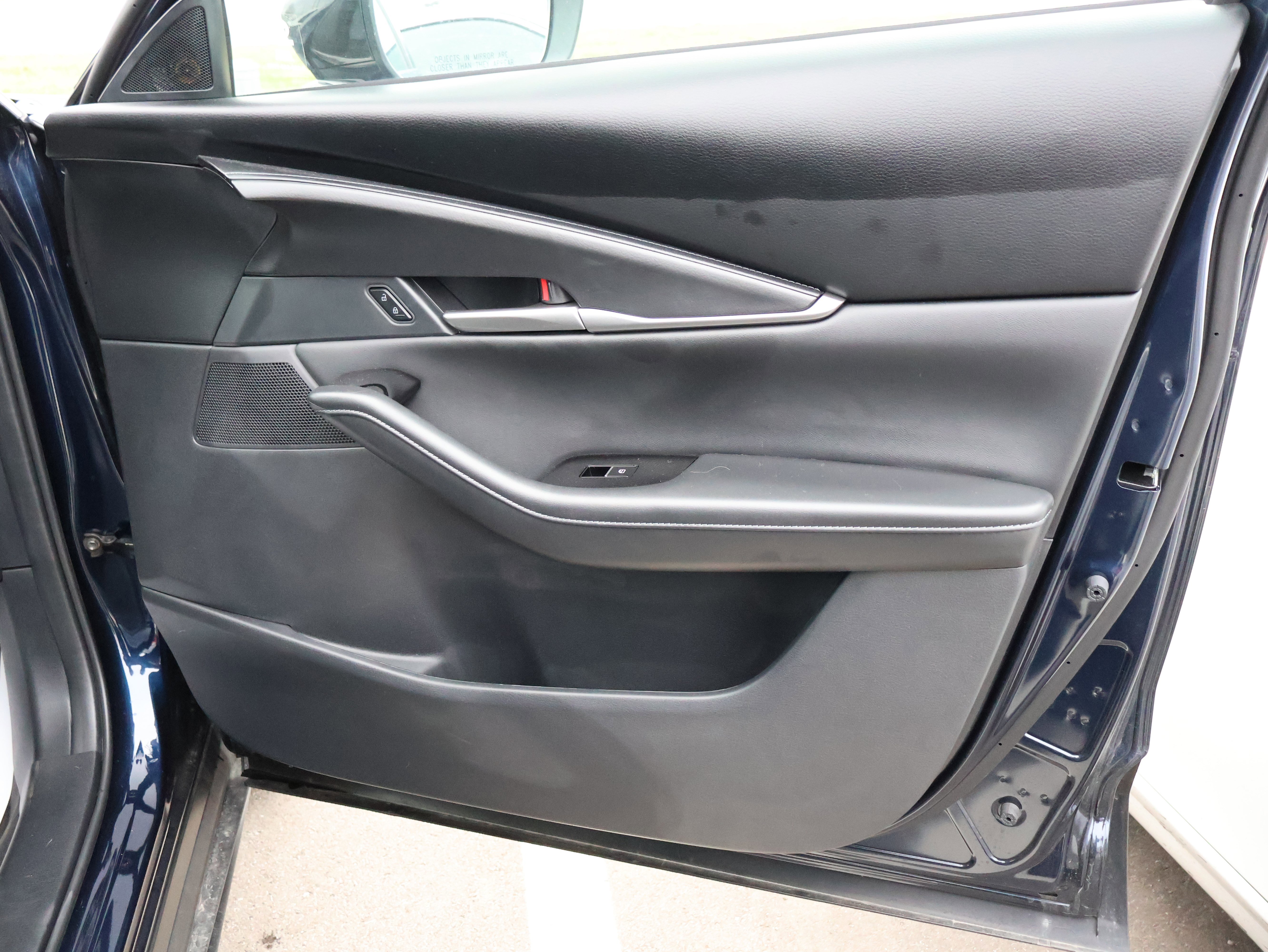 Certified 2025 MAZDA CX-30 AWD 2.5 S w/ Select Sport Pkg image 7