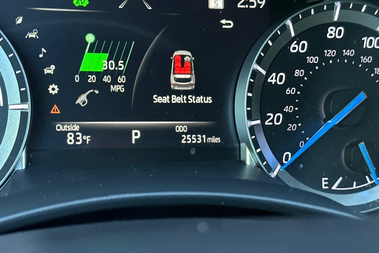 Used 2022 Toyota Highlander XLE AWD/4WD image 30