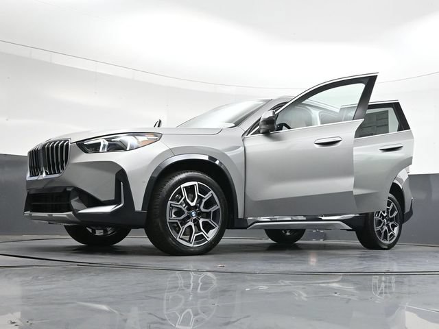 New 2026 BMW X1 xDrive28i w/ Technology Package AWD/4WD image 43