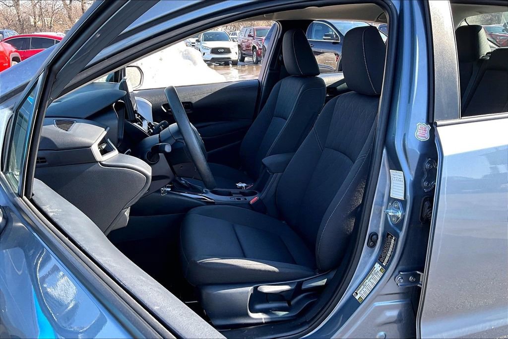 Used 2025 Toyota Corolla LE image 20