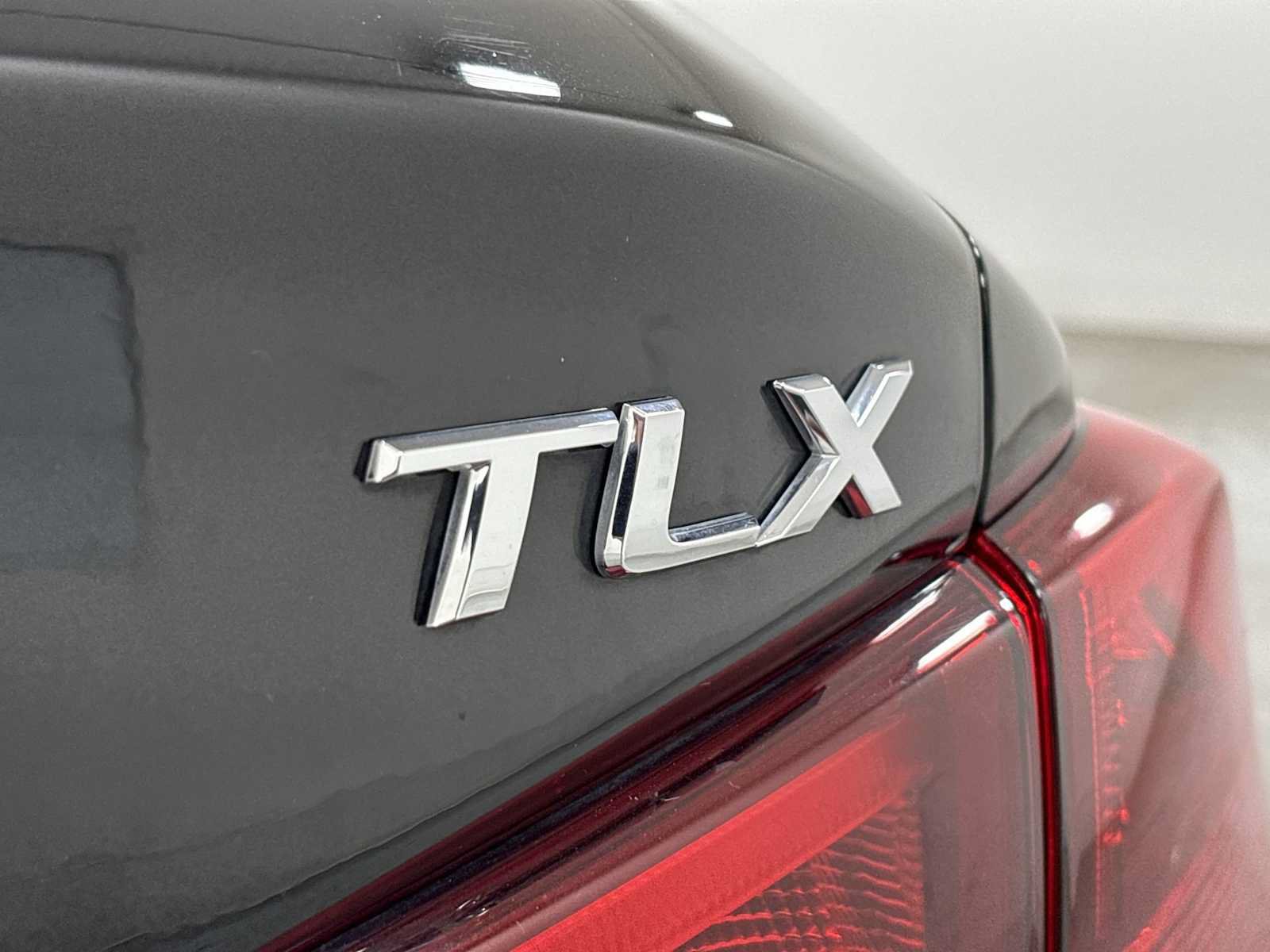 Used 2015 Acura TLX V6 FWD image 28