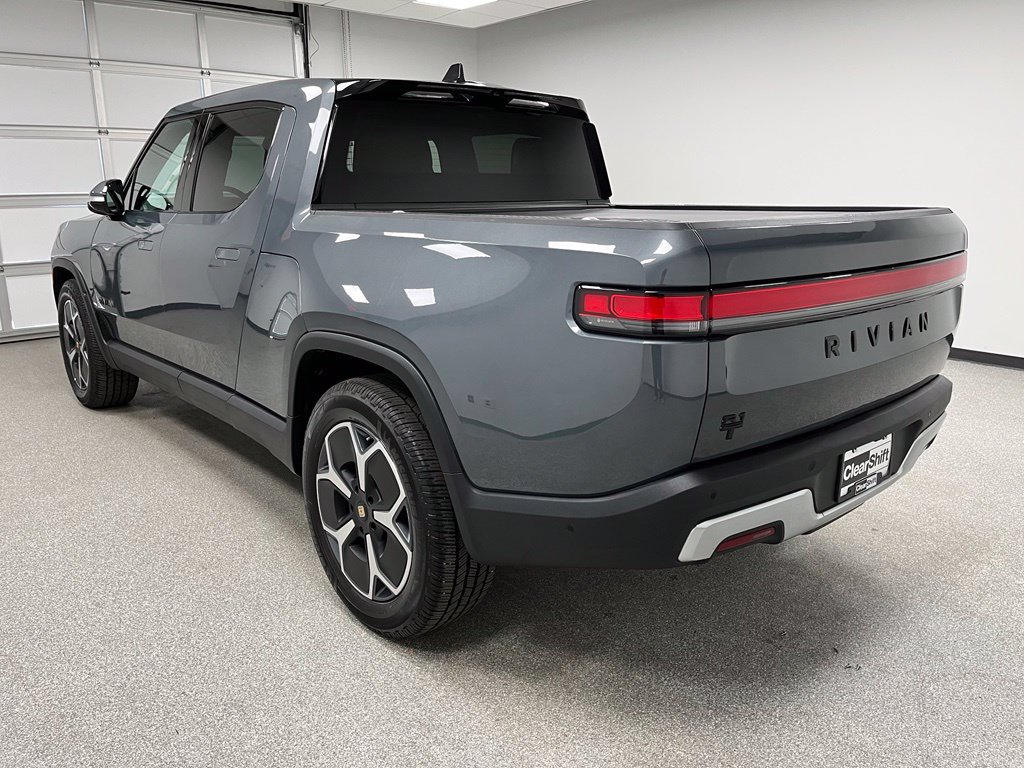 Used 2023 Rivian R1T Adventure Dual AWD/4WD image 8
