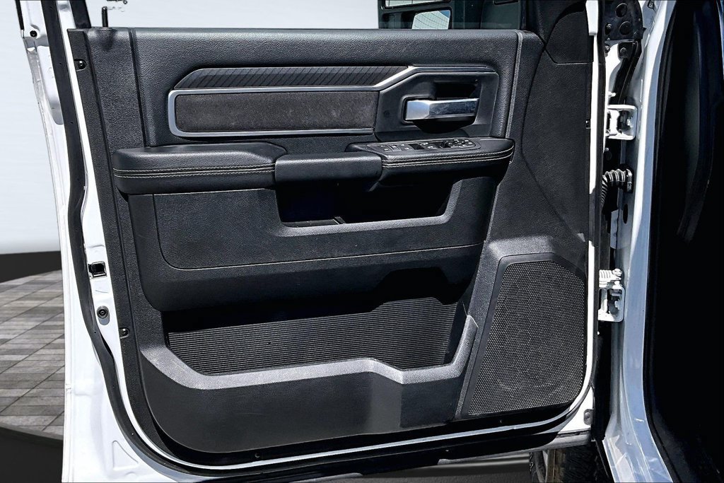Certified 2026 RAM 2500 Big Horn AWD/4WD image 13