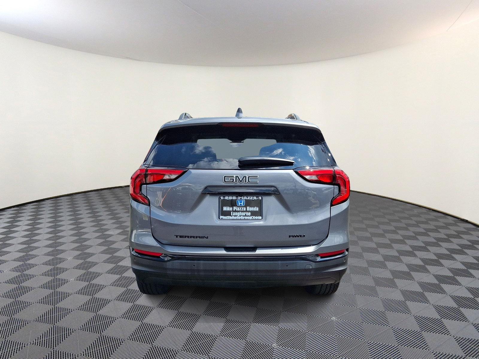 Used 2021 GMC Terrain SLE w/ Driver Convenience Package AWD/4WD image 6
