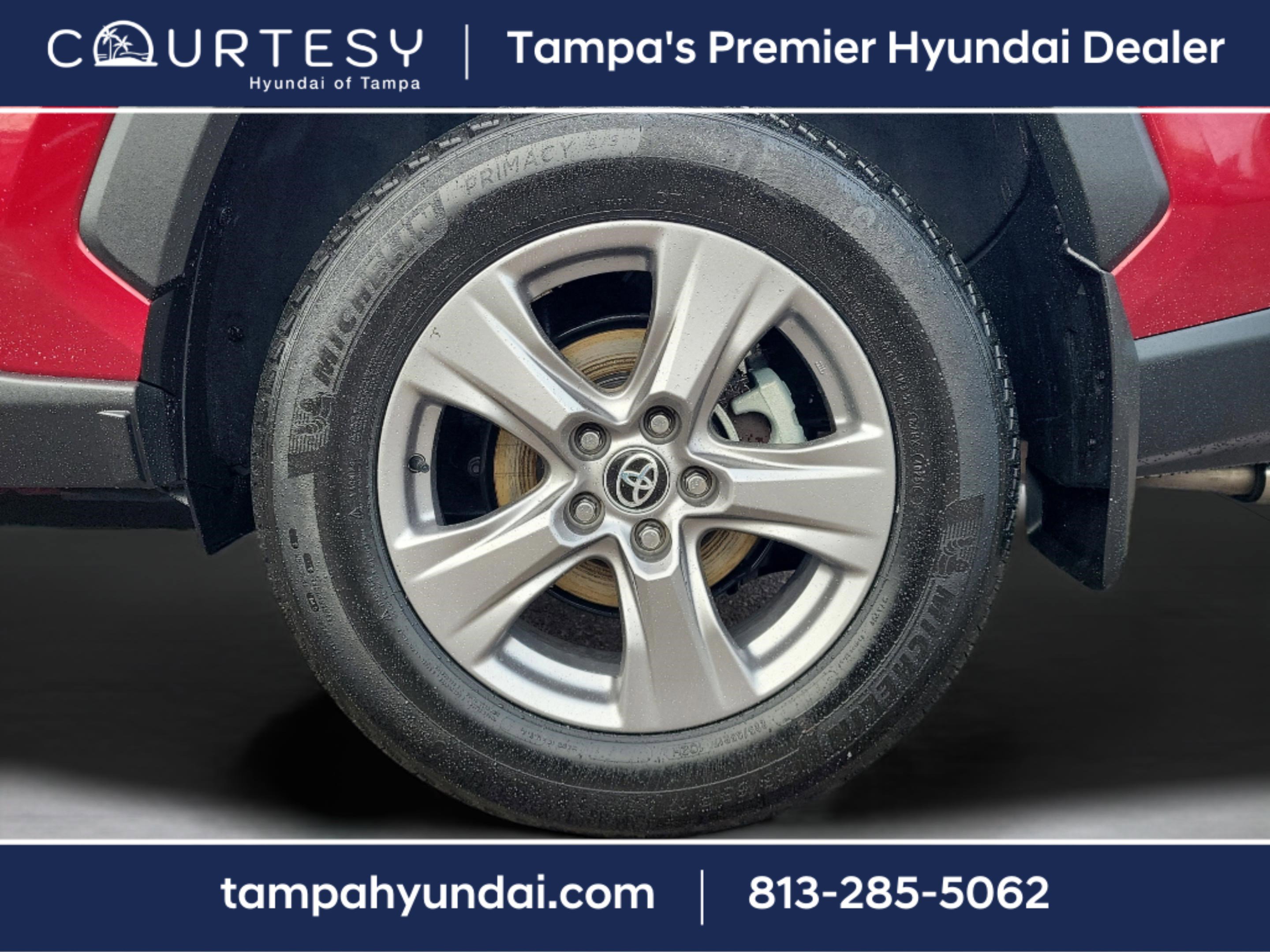 Used 2024 Toyota RAV4 XLE image 5