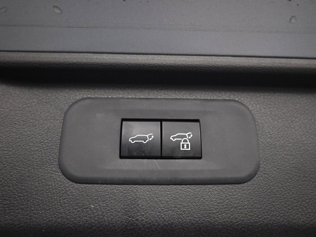 Certified 2025 Toyota Grand Highlander AWD image 23