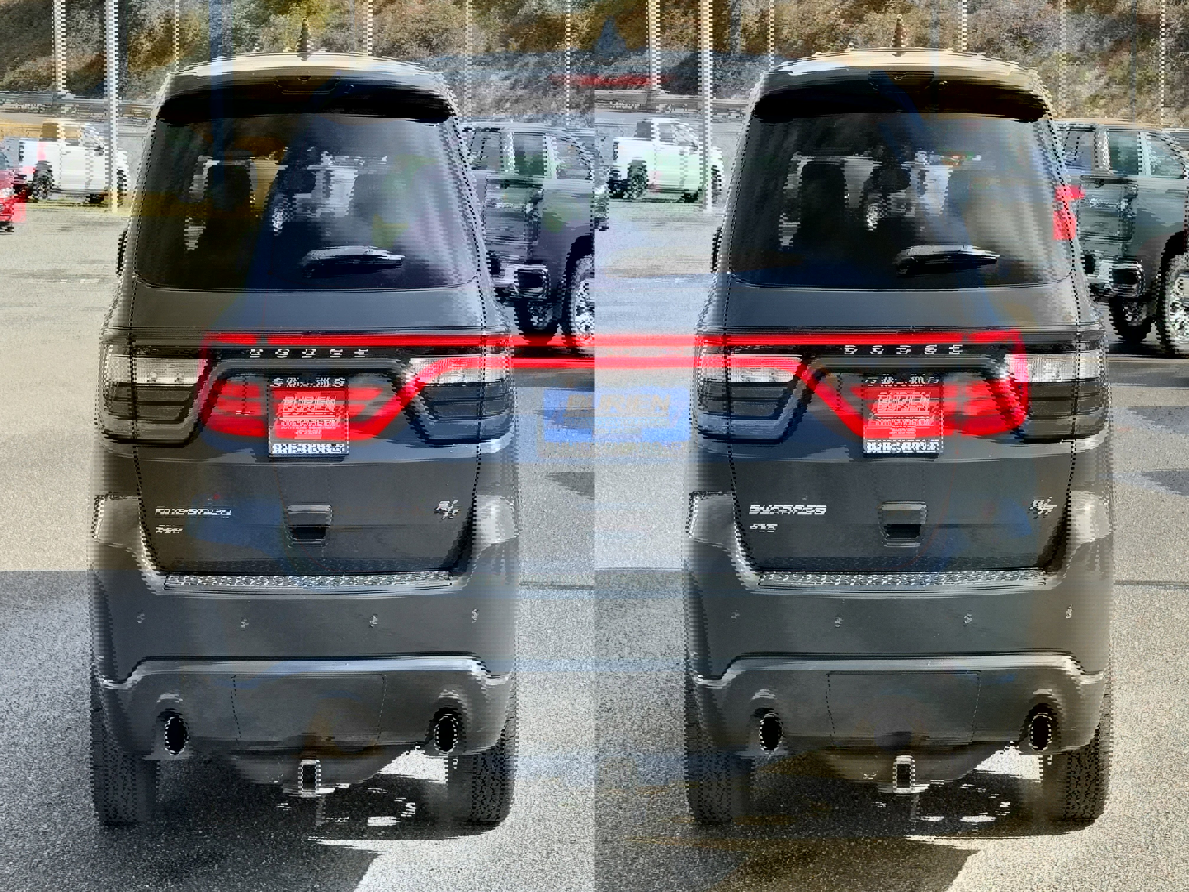 Used 2017 Dodge Durango R/T image 4