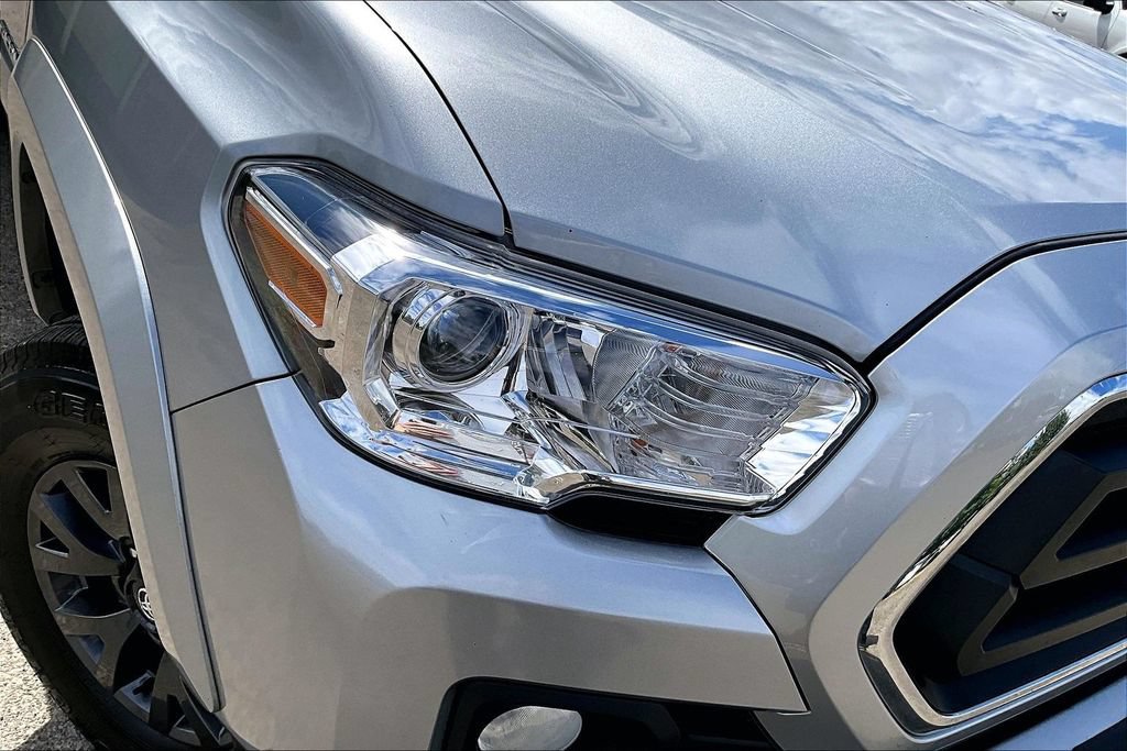 Used 2023 Toyota Tacoma SR5 RWD image 27