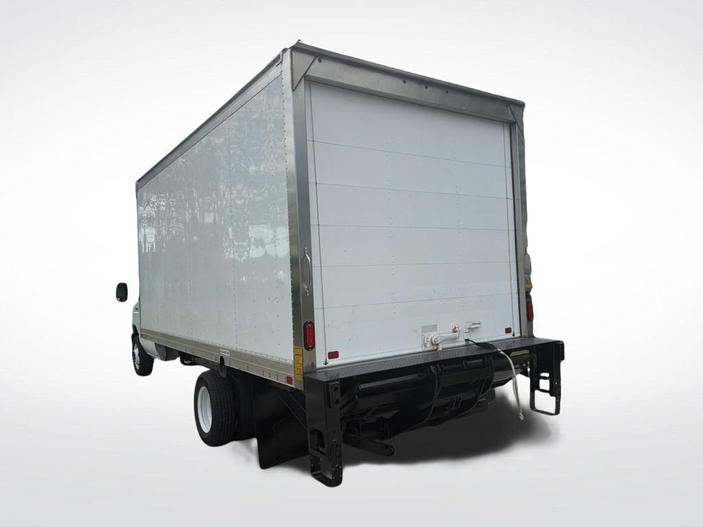 Used 2024 Ford E-450 and Econoline 450 Super Duty w/ Power Windows & Locks Group RWD image 6