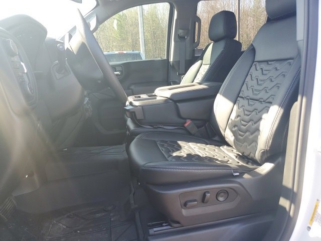 Used 2024 Chevrolet Silverado 1500 Custom w/ LPO, Dark Essentials Package image 22