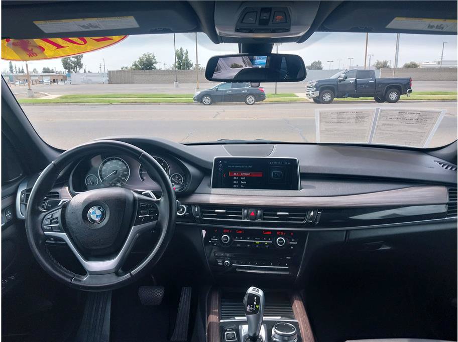 Used 2018 BMW X5 xDrive40e AWD/4WD image 14