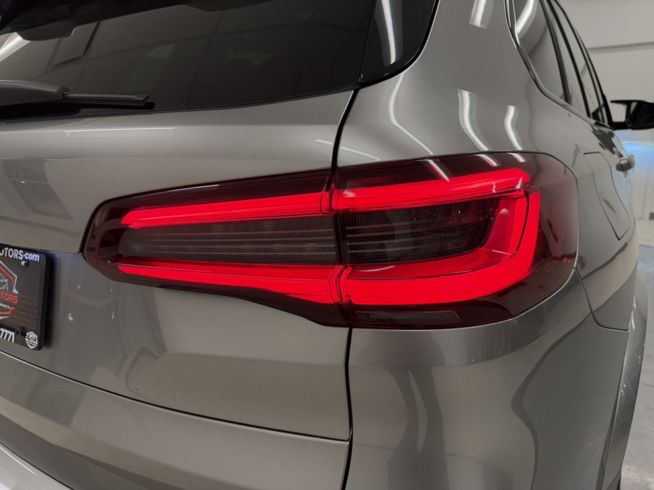 Used 2020 BMW X5 M Competition w/ Executive Package image 62