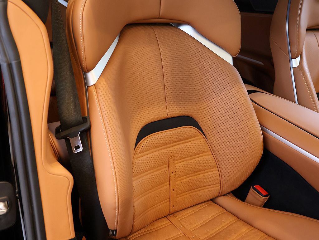 Certified 2024 Ferrari Purosangue AWD/4WD image 27