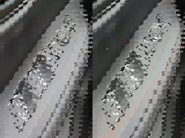 Used 2024 Honda HR-V Sport image 30