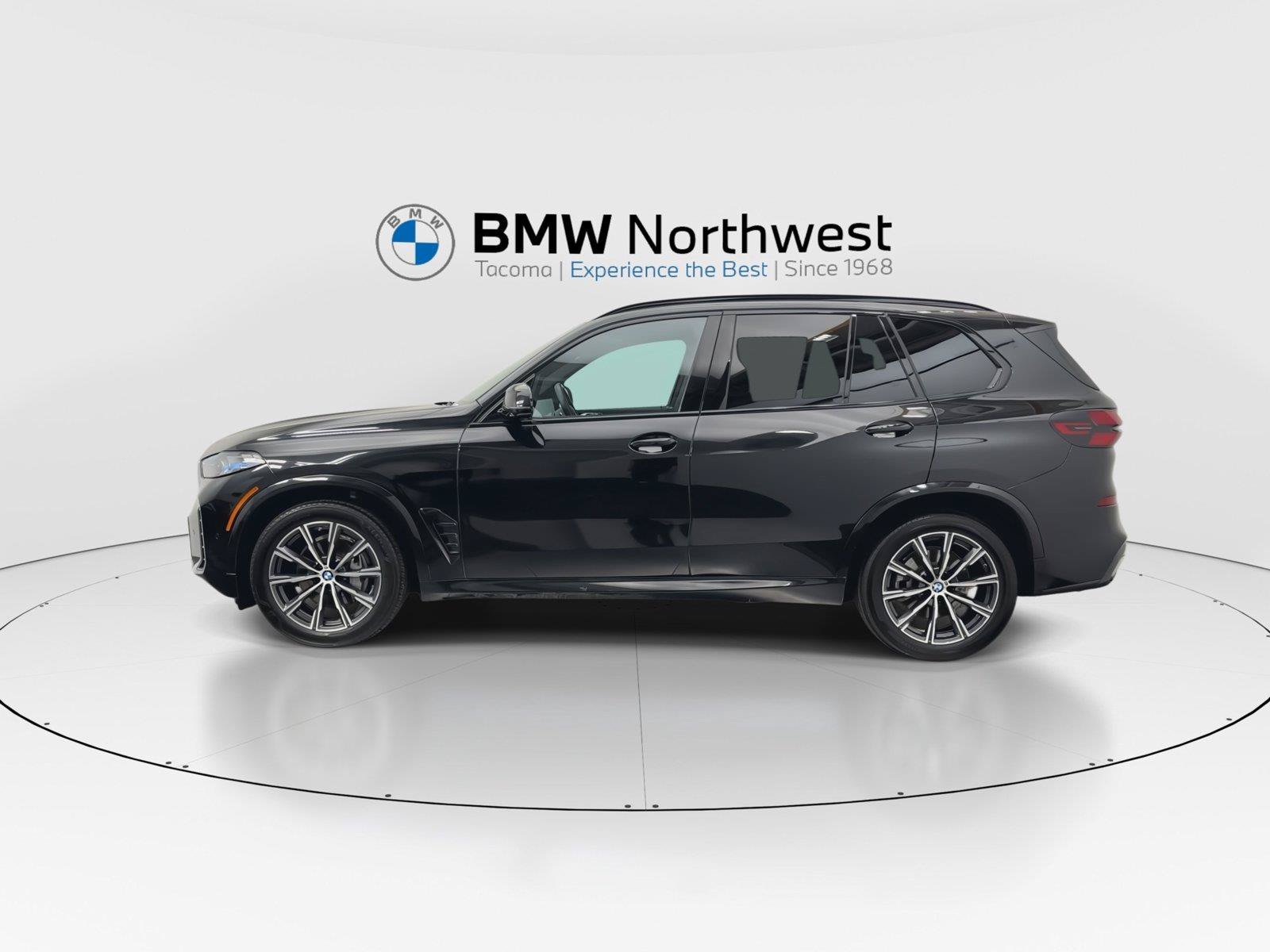 Used 2024 BMW X5 xDrive40i w/ Executive Package AWD/4WD image 11