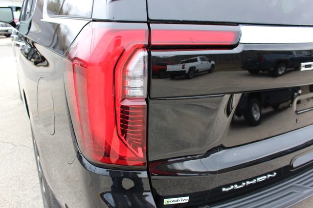 Used 2025 GMC Yukon Denali w/ Sun & Power Step Package image 56