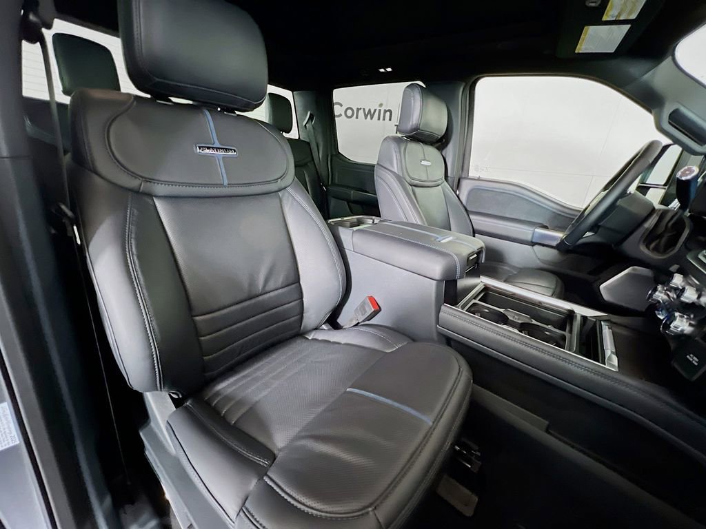 New 2025 Ford F250 Platinum image 17