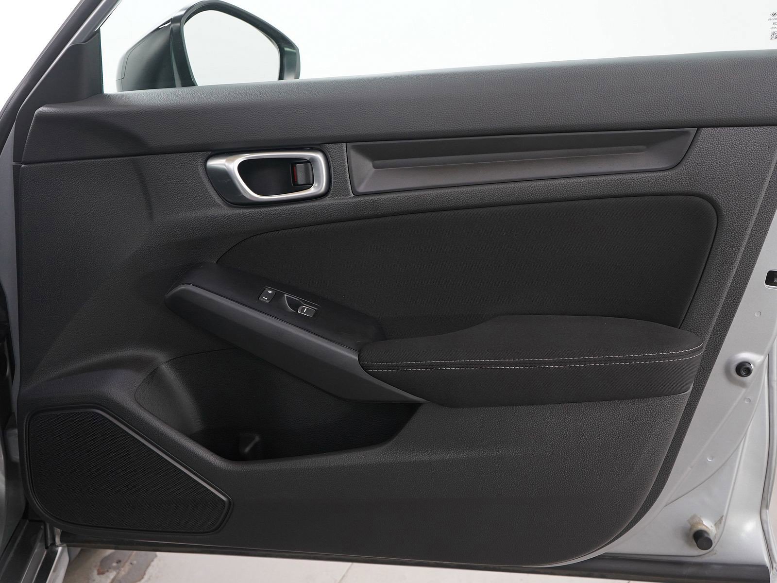 Used 2023 Honda Civic Sport image 9