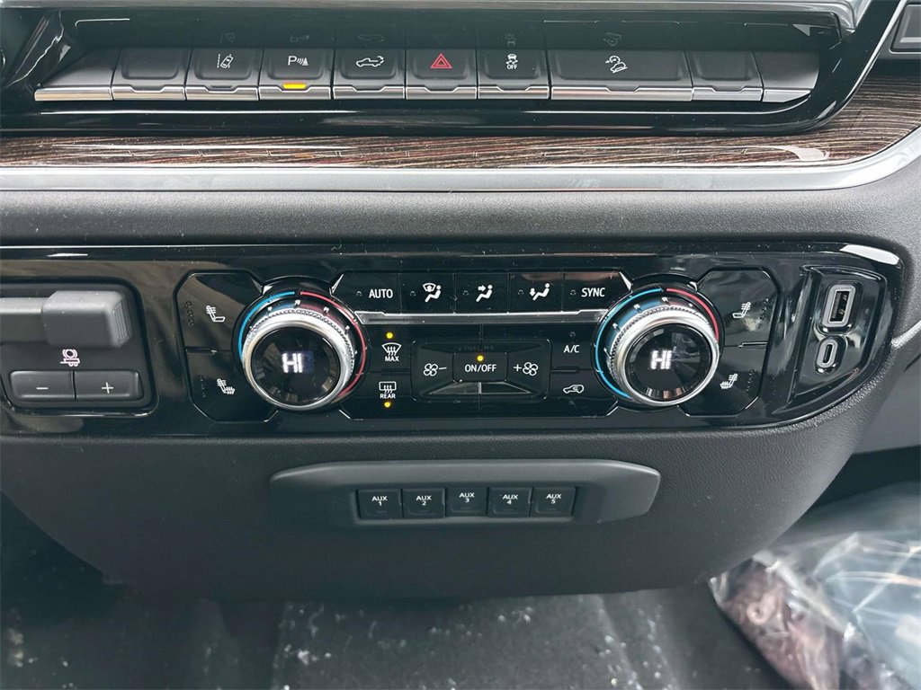 New 2026 GMC Sierra 2500 SLE w/ SLE Value Package; image 11