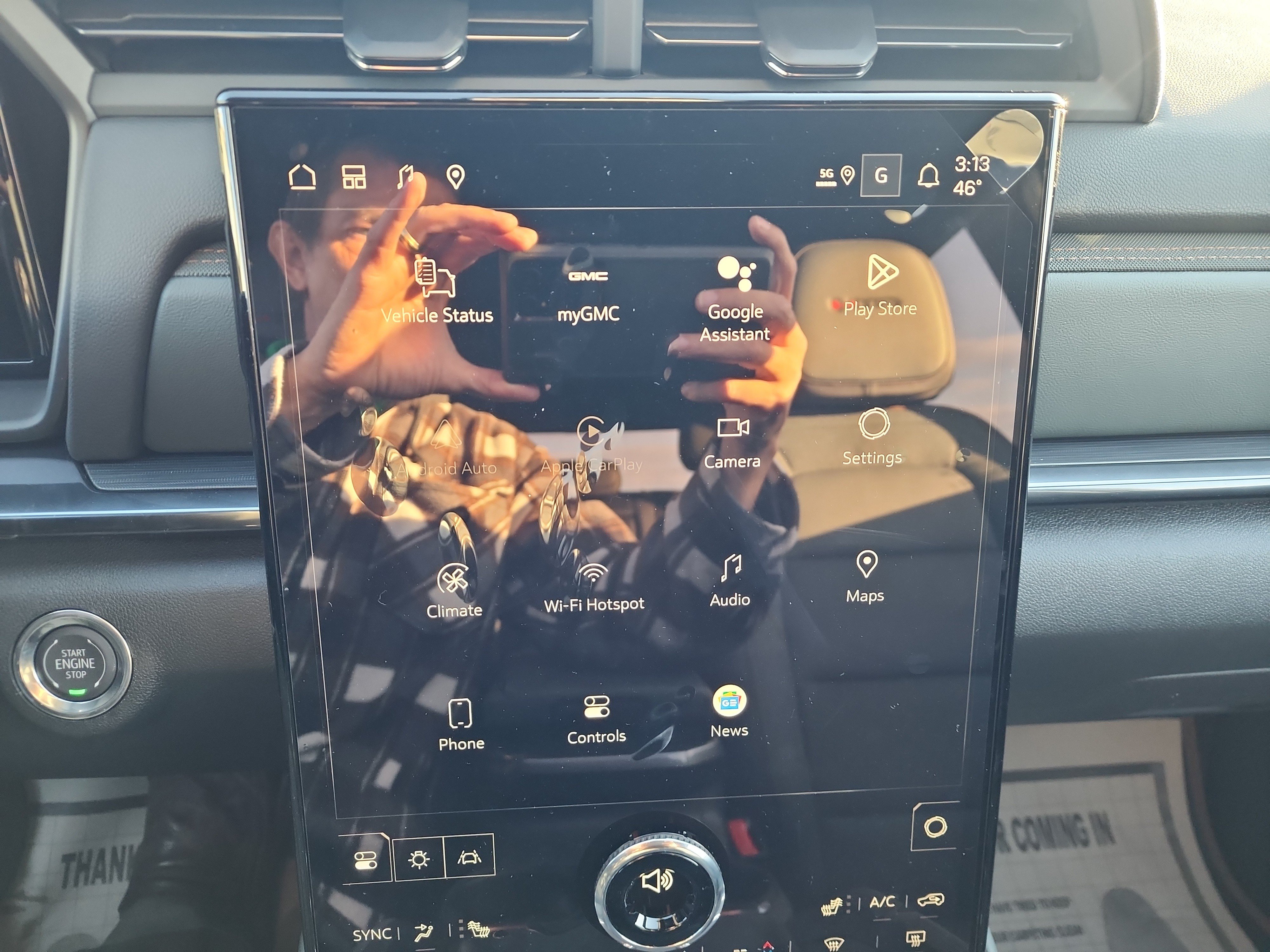 New 2026 GMC Terrain AT4 w/ Technology Package II AWD/4WD image 17