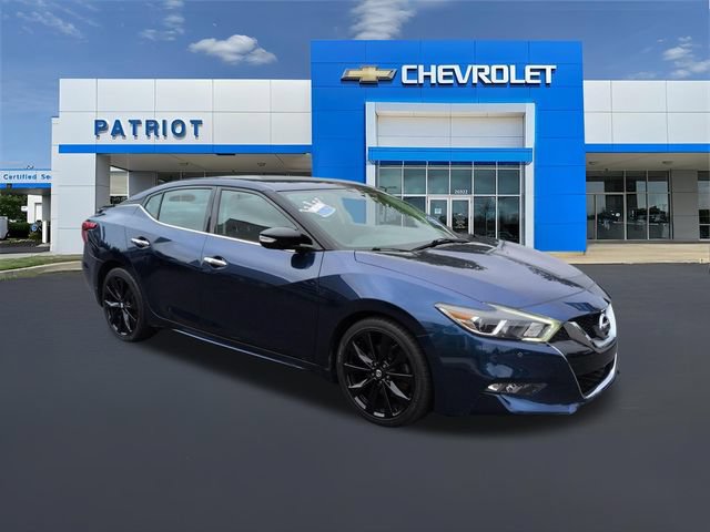 Used 2016 Nissan Maxima SR w/ Midnight Edition FWD image 4