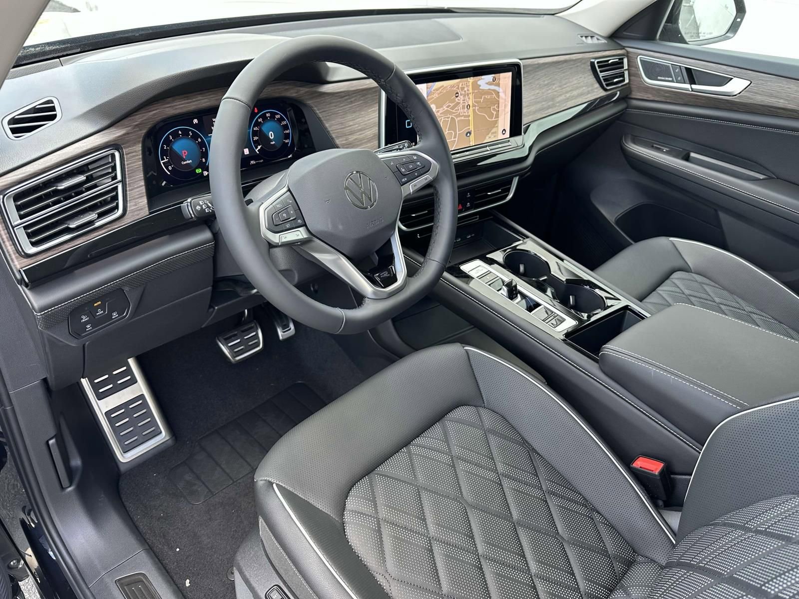 New 2026 Volkswagen Atlas SEL Premium R-Line image 9