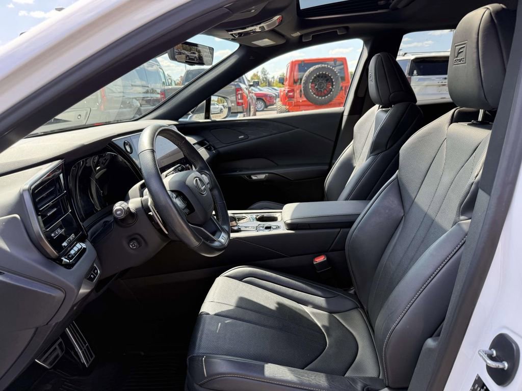 Used 2024 Lexus RX 350 F Sport w/ Convenience Package image 12