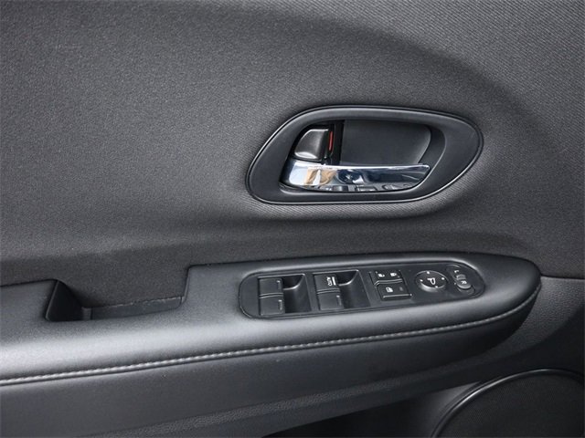 Used 2021 Honda HR-V Sport image 22