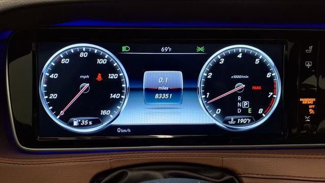 Used 2017 Mercedes-Benz S 550 Sedan image 35