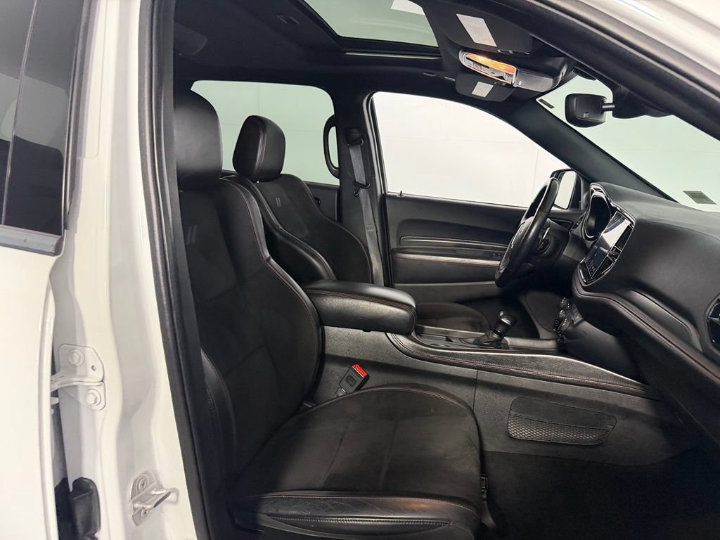 Used 2023 Dodge Durango R/T w/ Tow 'N Go Package AWD/4WD image 29