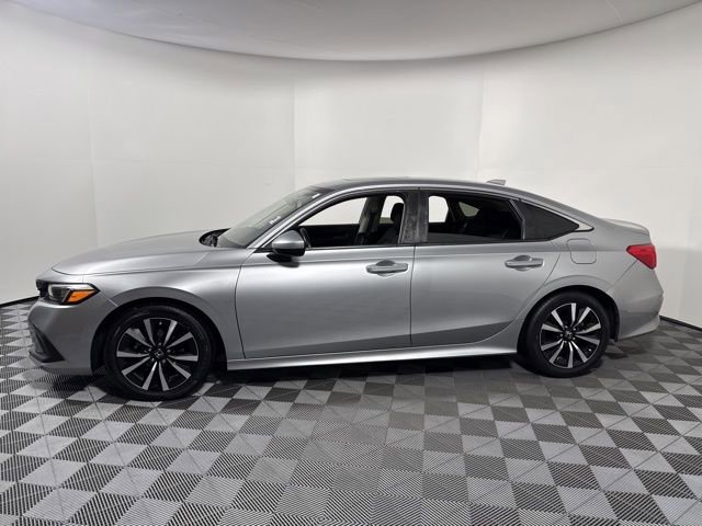 Used 2022 Honda Civic EX image 3