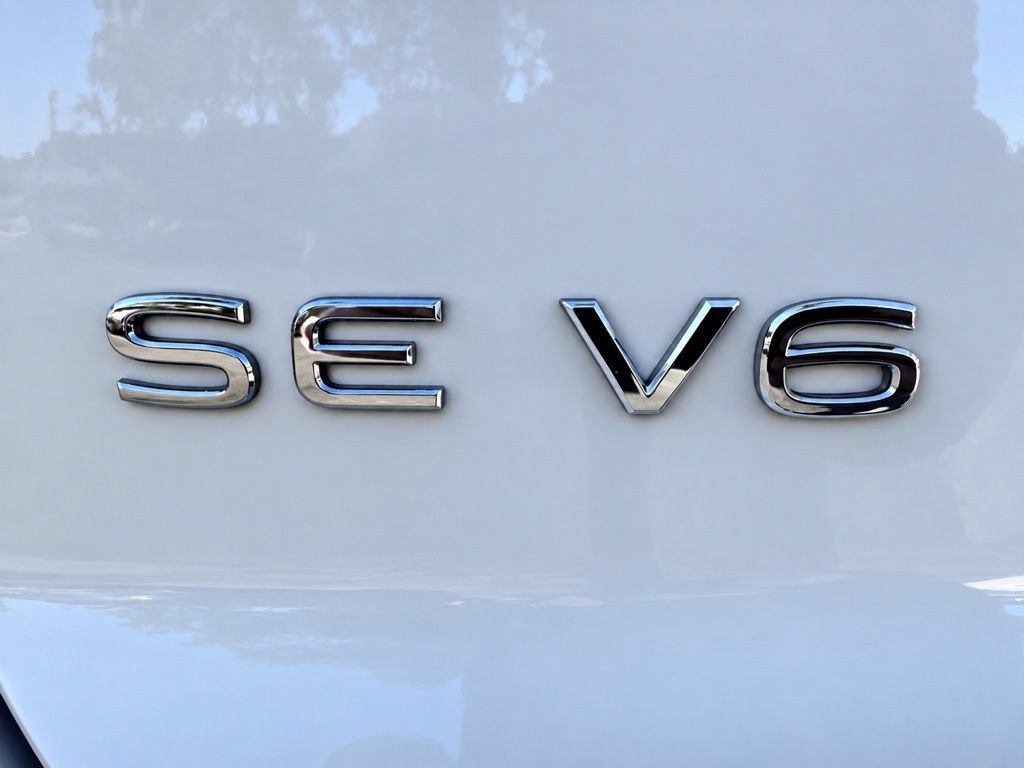 Used 2022 Volkswagen Atlas Cross Sport SE AWD/4WD image 24
