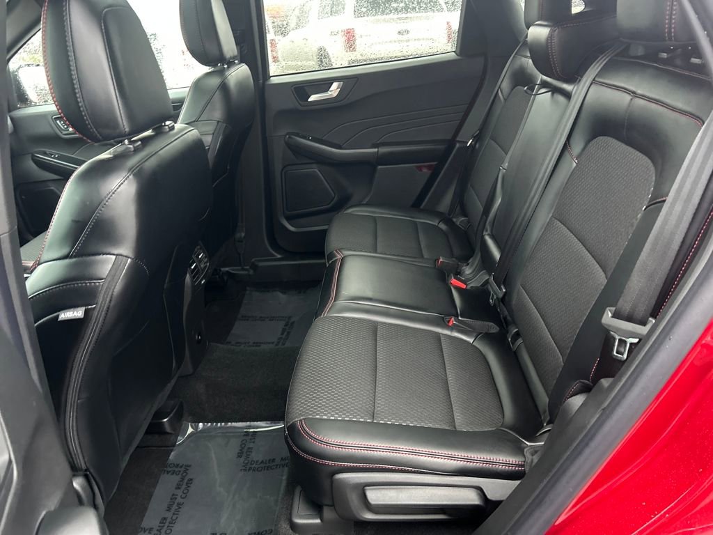 Used 2025 Ford Escape ST-Line w/ Tech Pack #1 image 8