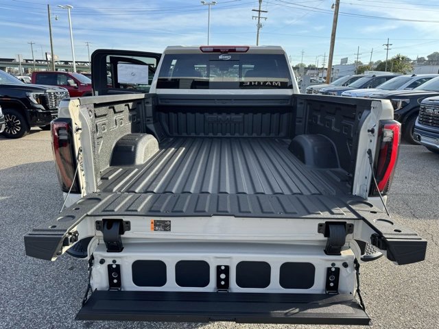 New 2026 GMC Sierra 2500 AT4 image 9