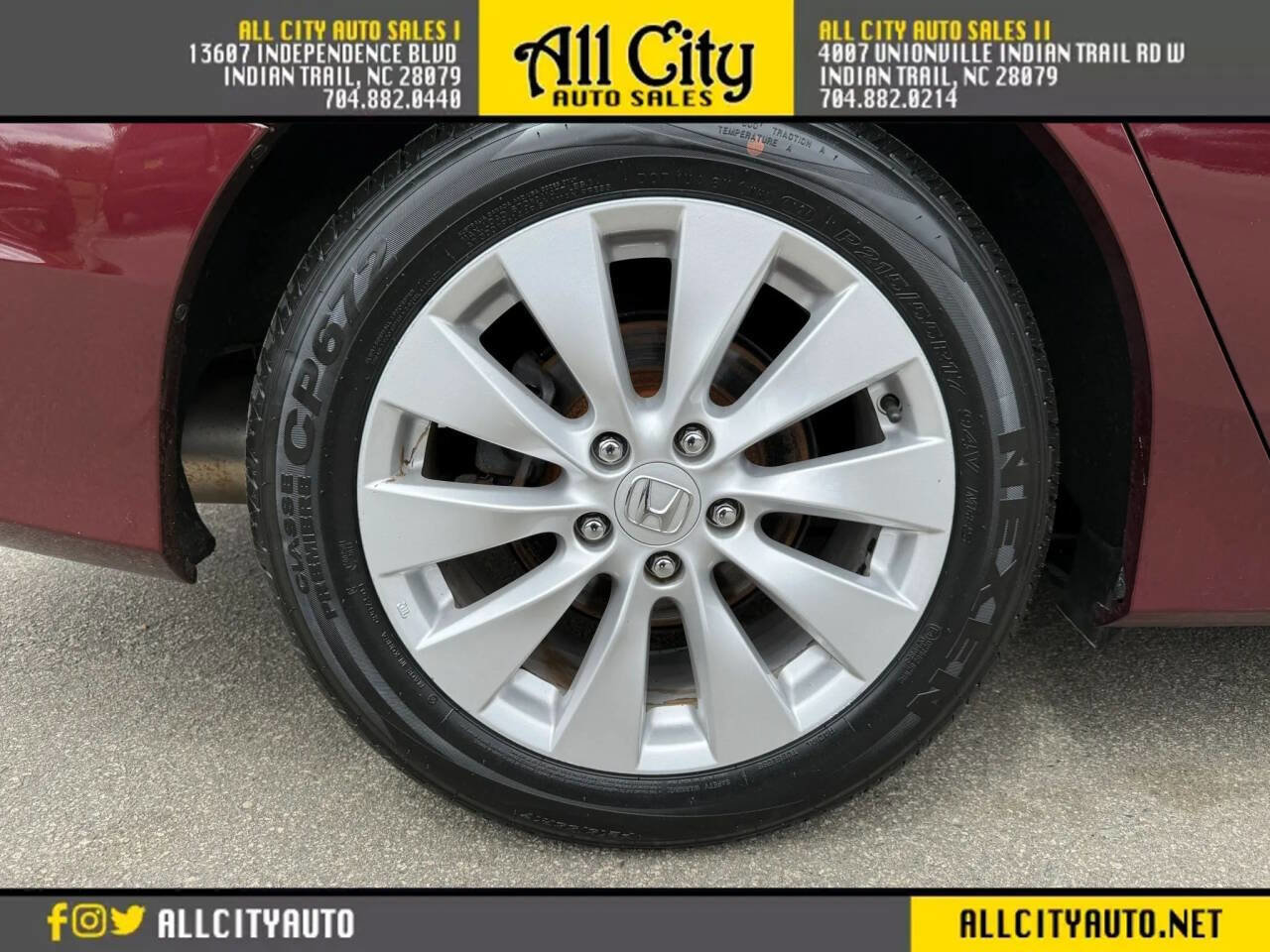 Used 2013 Honda Accord EX image 32