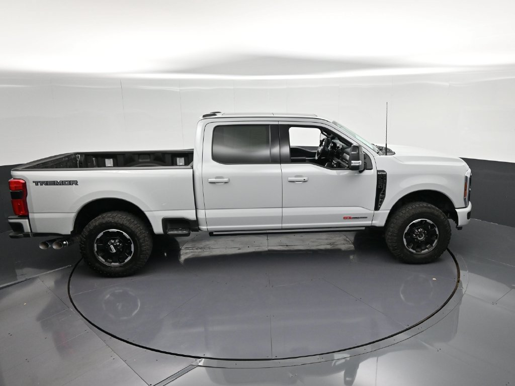Used 2025 Ford F250 Platinum w/ Tremor Off-Road Package AWD/4WD image 19