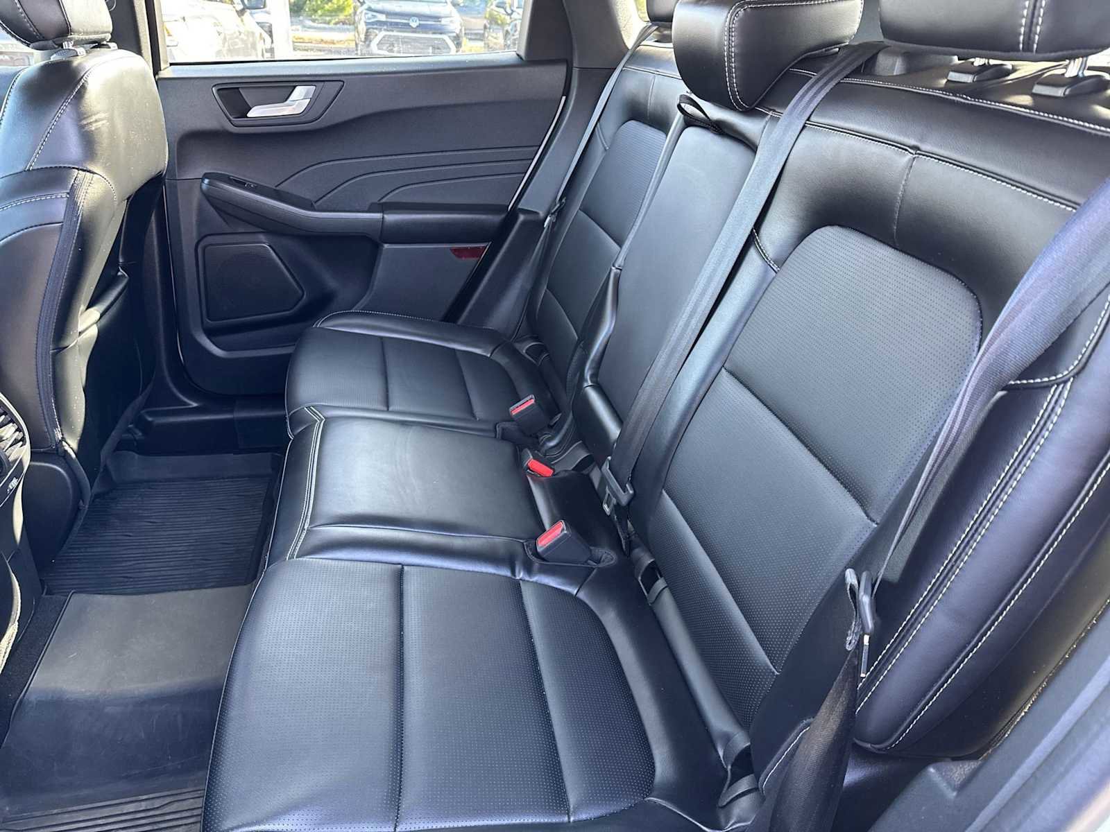 Used 2023 Ford Escape Platinum image 19