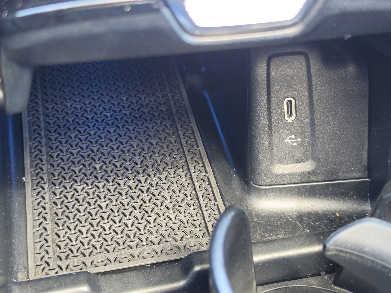 Used 2023 Mercedes-Benz GLC 300 4MATIC image 27